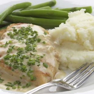 Great for Entertaining – Chicken in Champagne Sauce with Chives